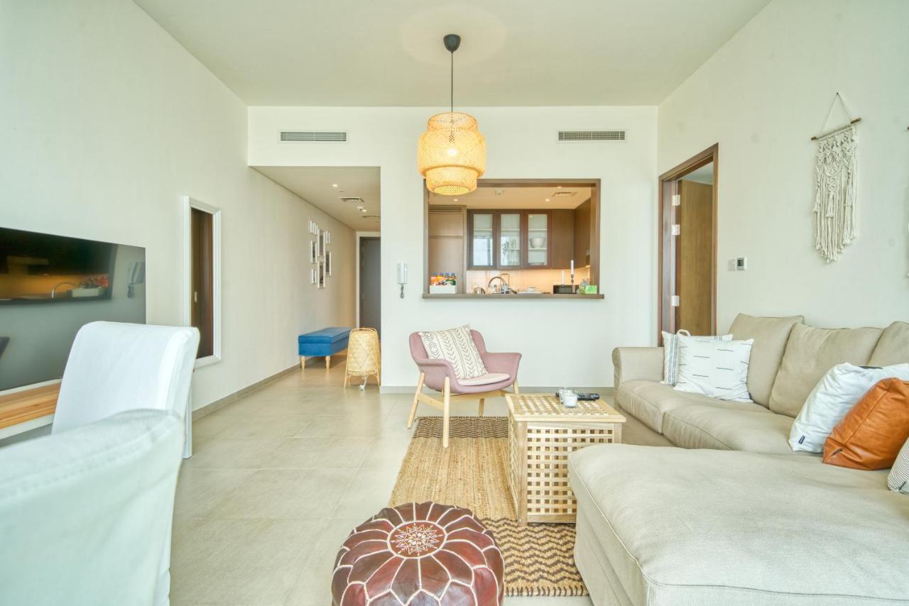 Boho-Chic Cosy 1Br, Minutes To Burj Khalifa Appartement Dubai Buitenkant foto